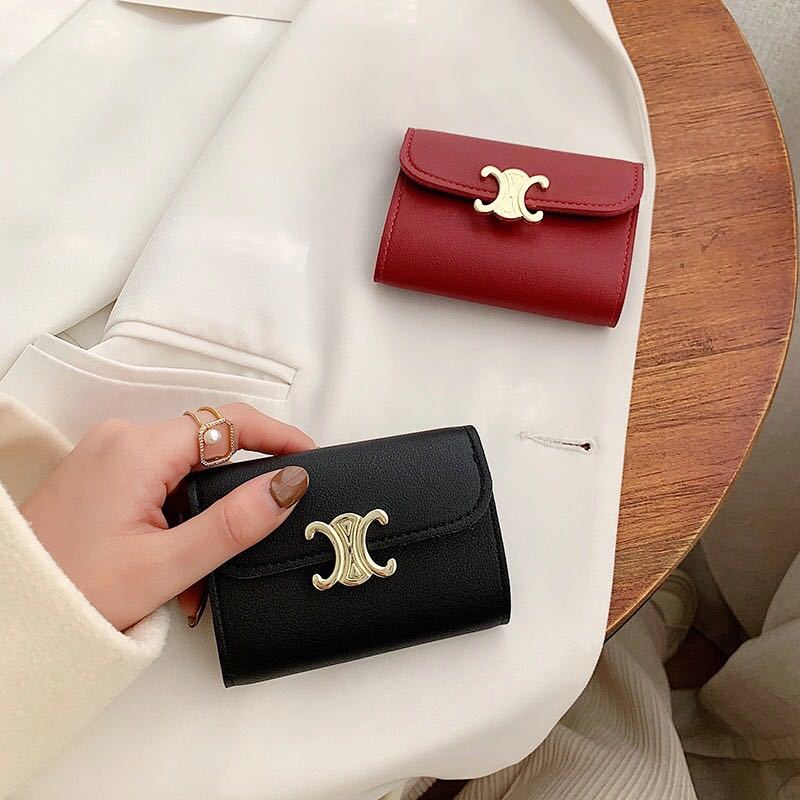 詳細な写真と価格については私に連絡してください