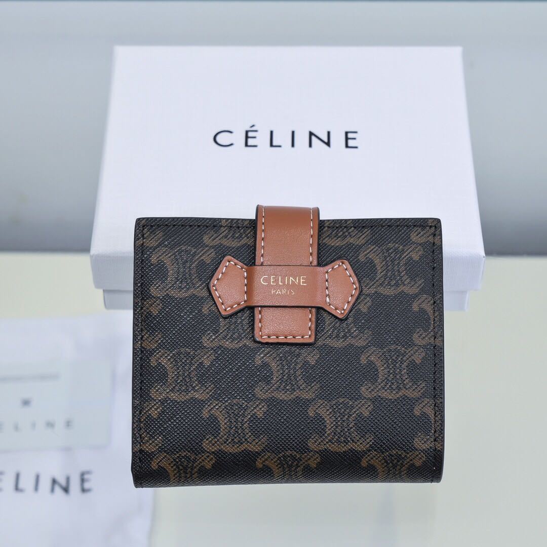 詳細な写真と価格については私に連絡してください