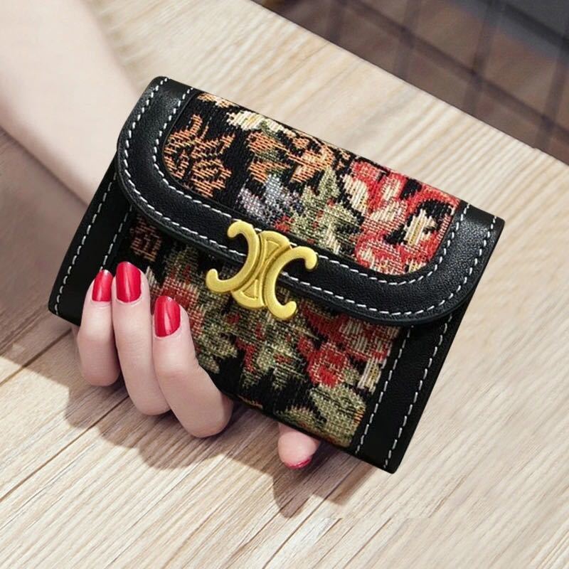 詳細な写真と価格については私に連絡してください