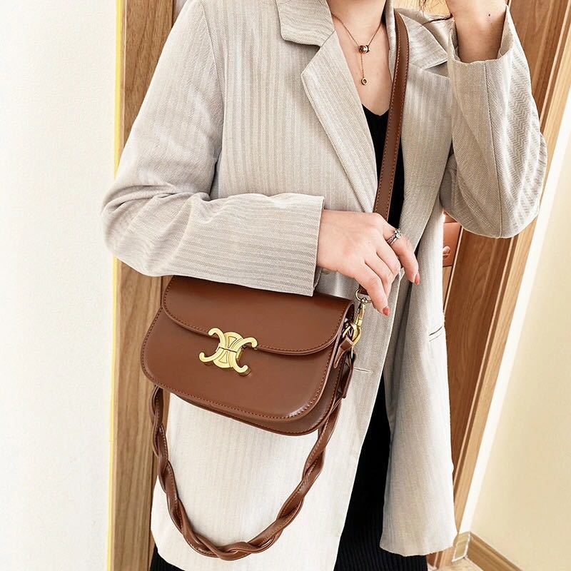 詳細な写真と価格については私に連絡してください