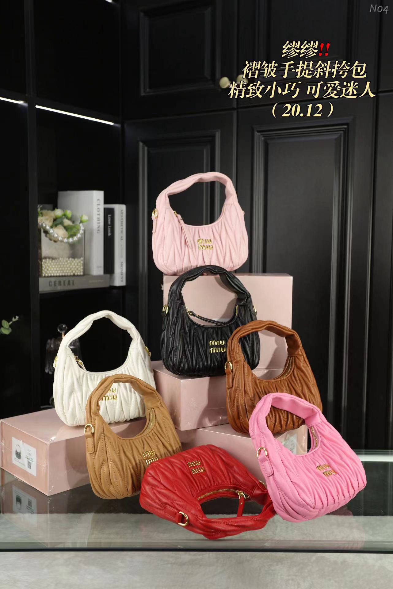 詳細な写真と価格については私に連絡してください