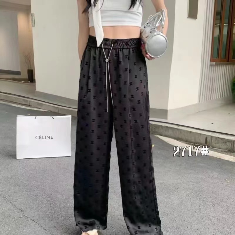 詳細な写真と価格については私に連絡してください。