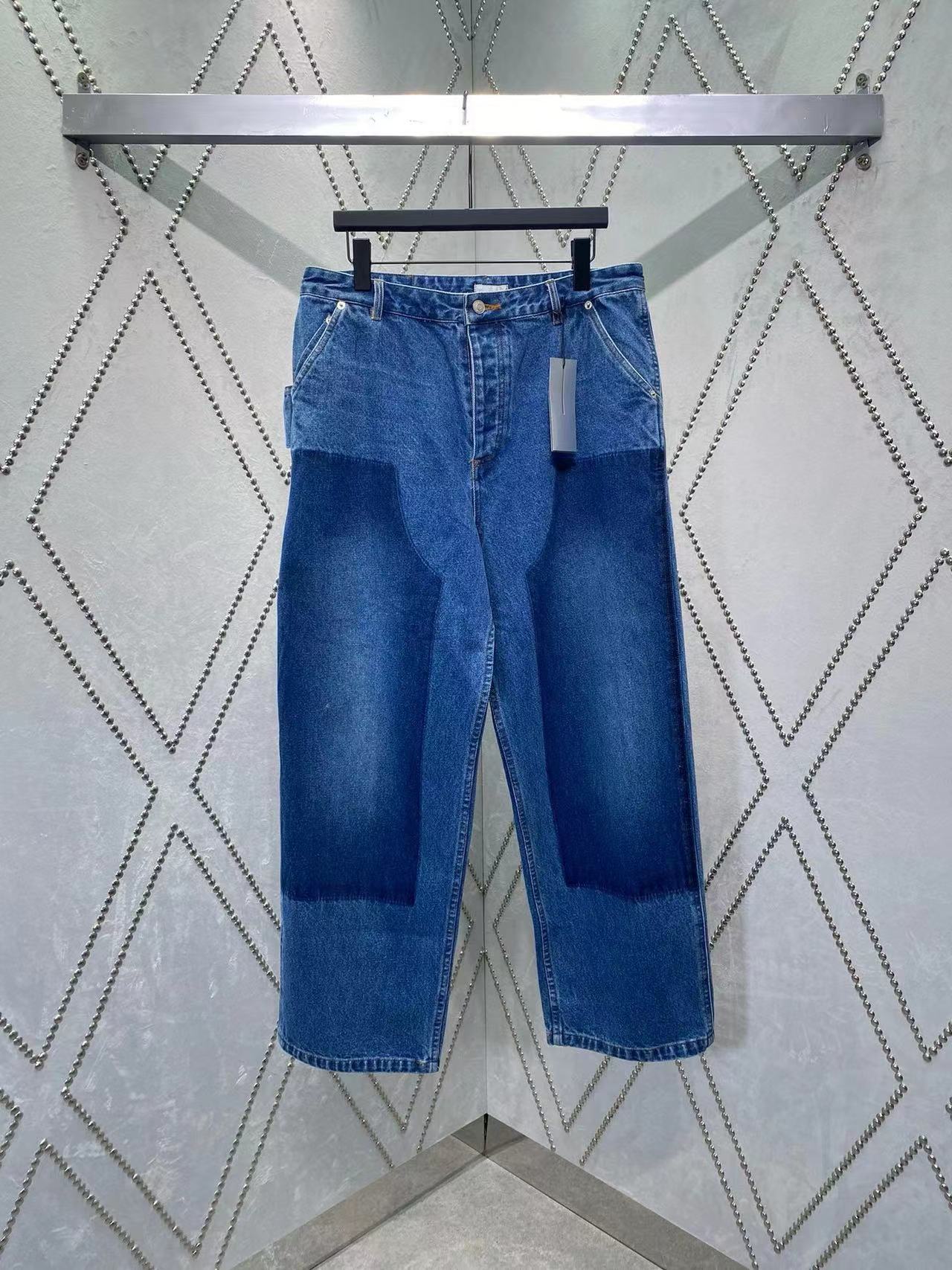 詳細な写真と価格については私に連絡してください。