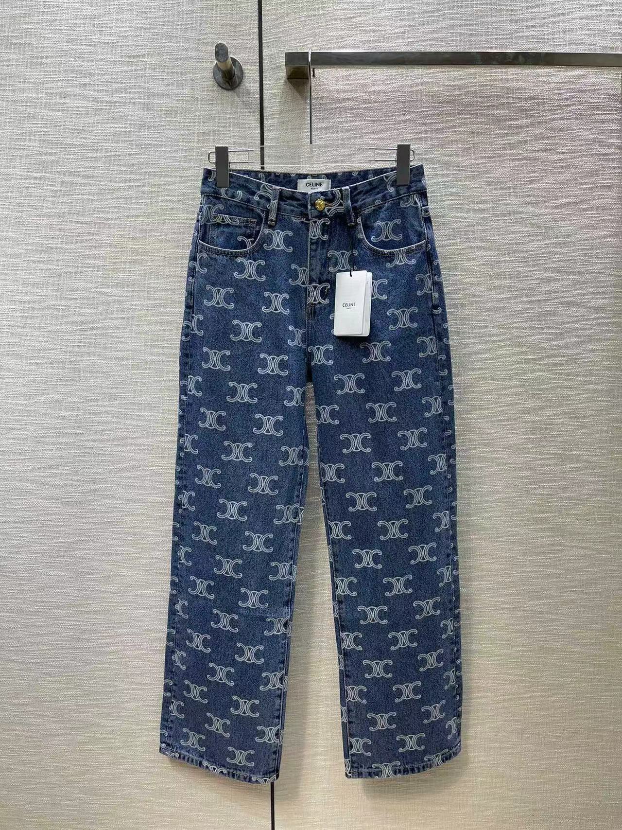 詳細な写真と価格については私に連絡してください。