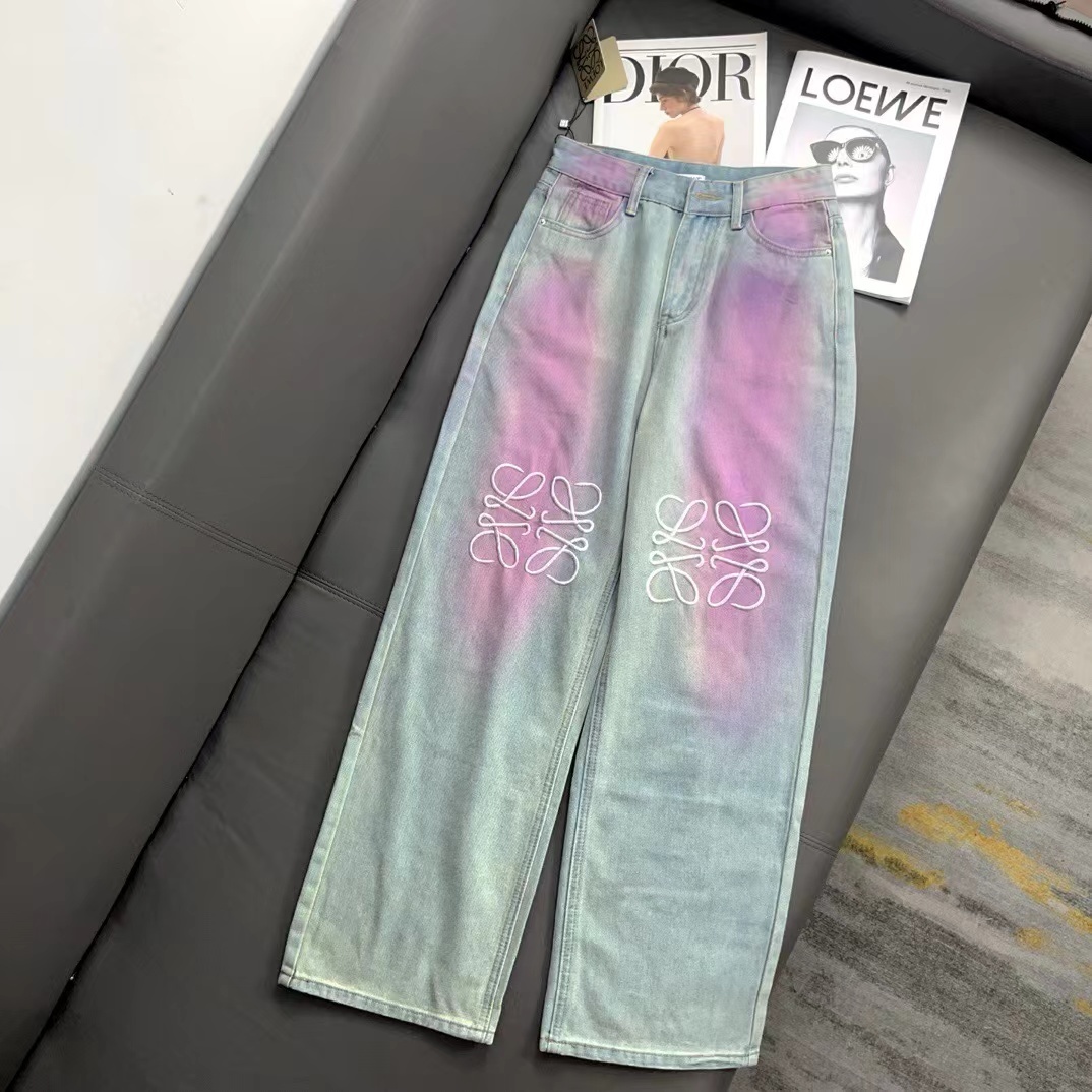 詳細な写真と価格については私に連絡してください。