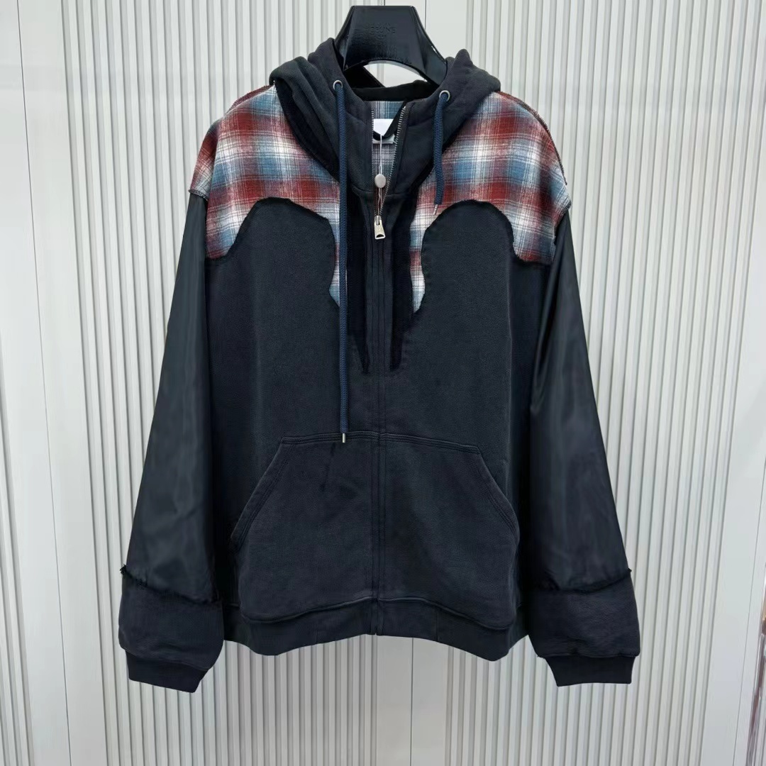 詳細な写真と価格については私に連絡してください。