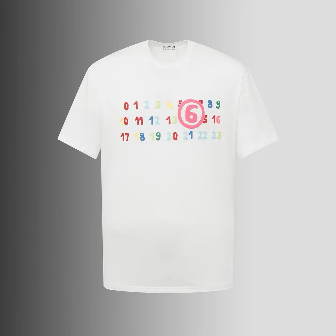 詳細な写真と価格については私に連絡してください。