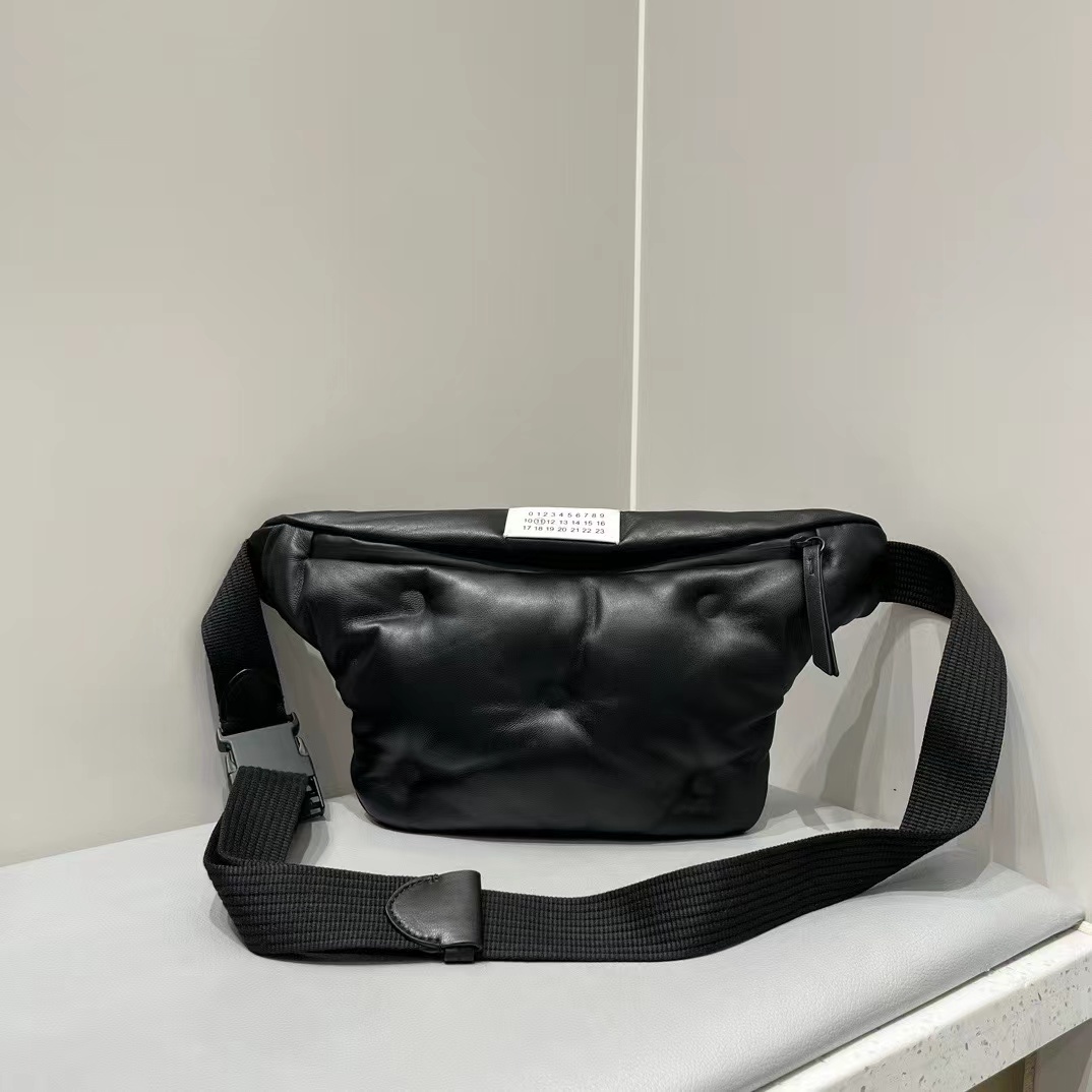 詳細な写真と価格については私に連絡してください。