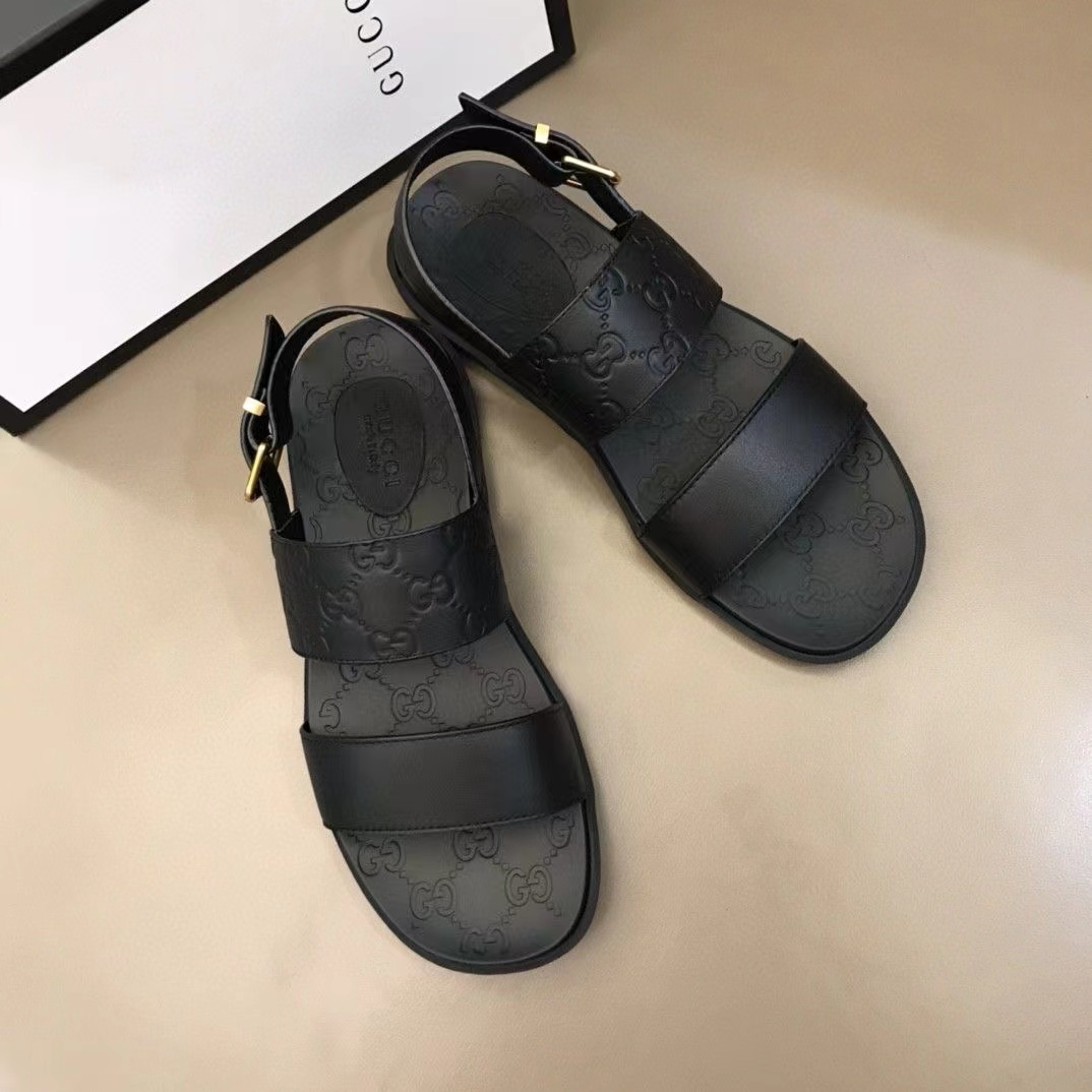 詳細な写真と価格については私に連絡してください。