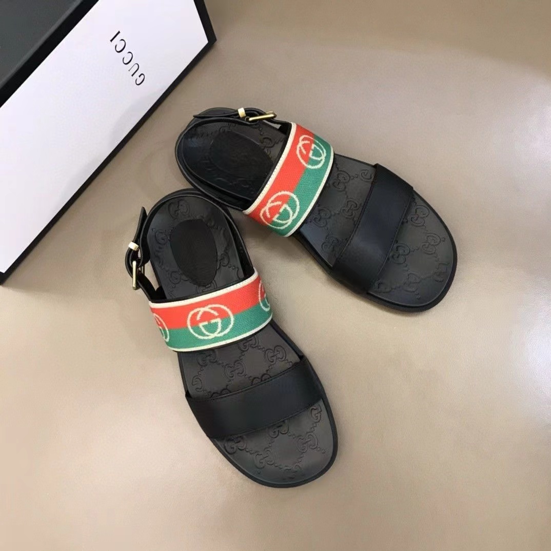 詳細な写真と価格については私に連絡してください。