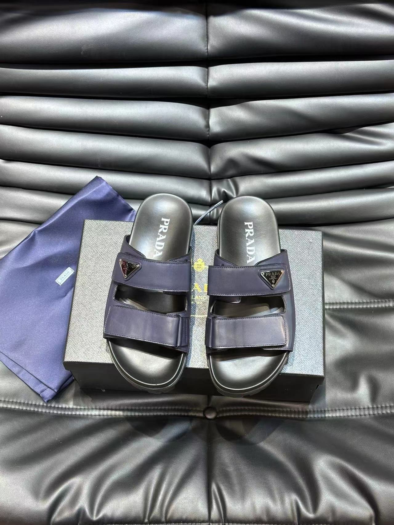 詳細な写真と価格については私に連絡してください。