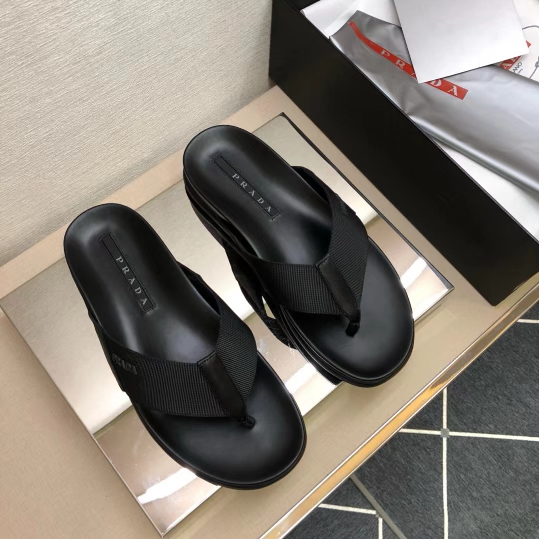 詳細な写真と価格については私に連絡してください。