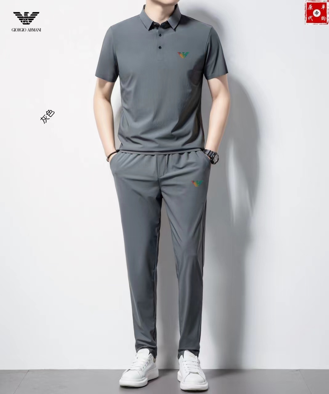 詳細な写真と価格については私に連絡してください。