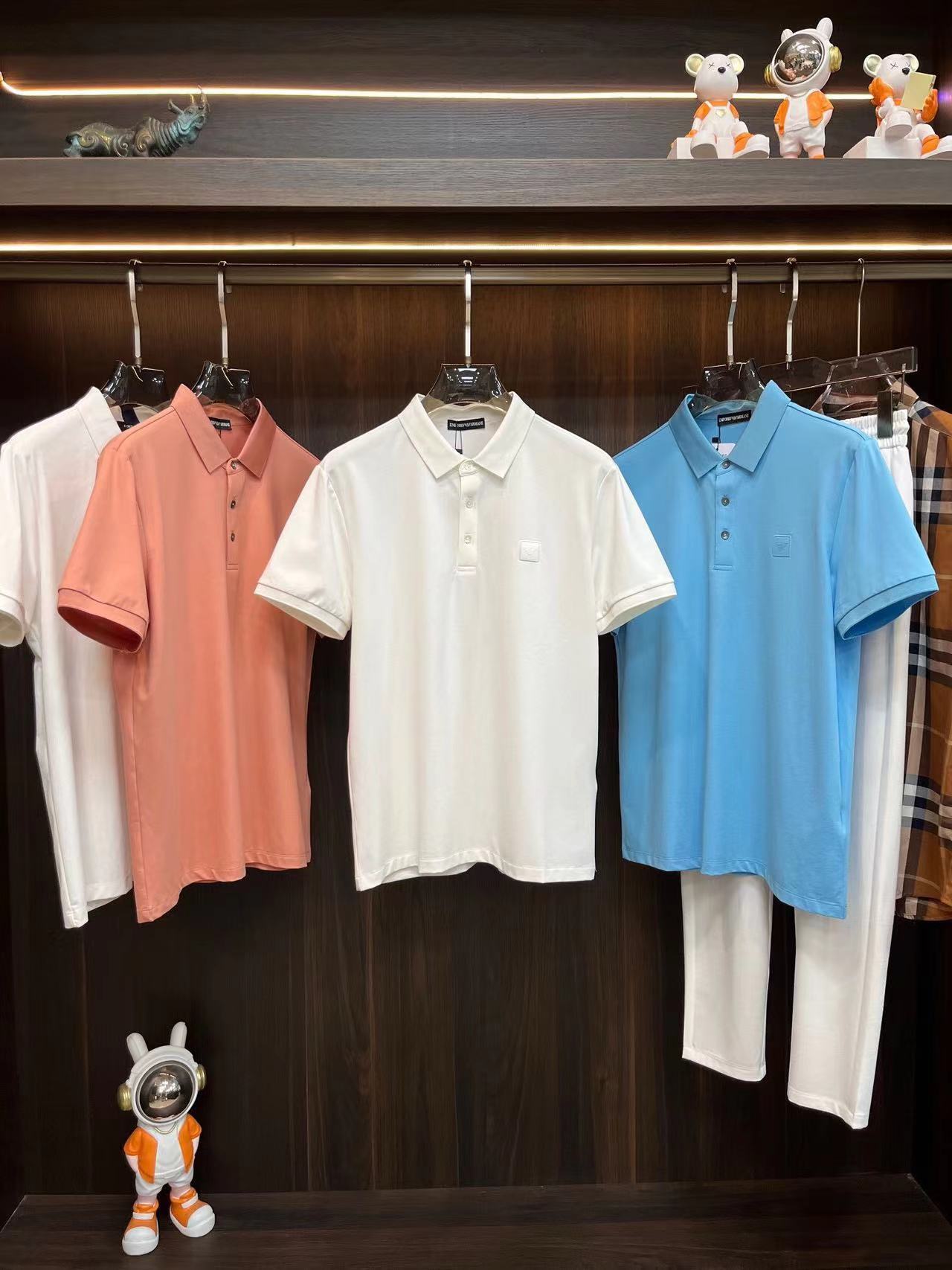 詳細な写真と価格については私に連絡してください。