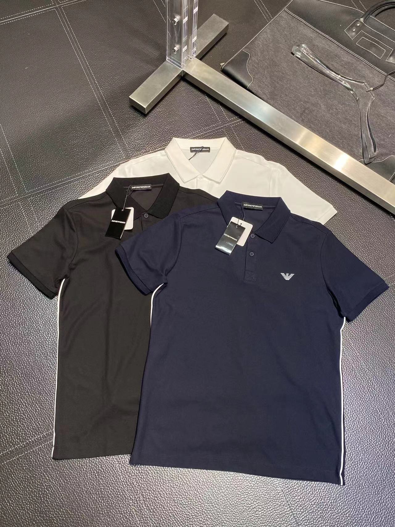 詳細な写真と価格については私に連絡してください。