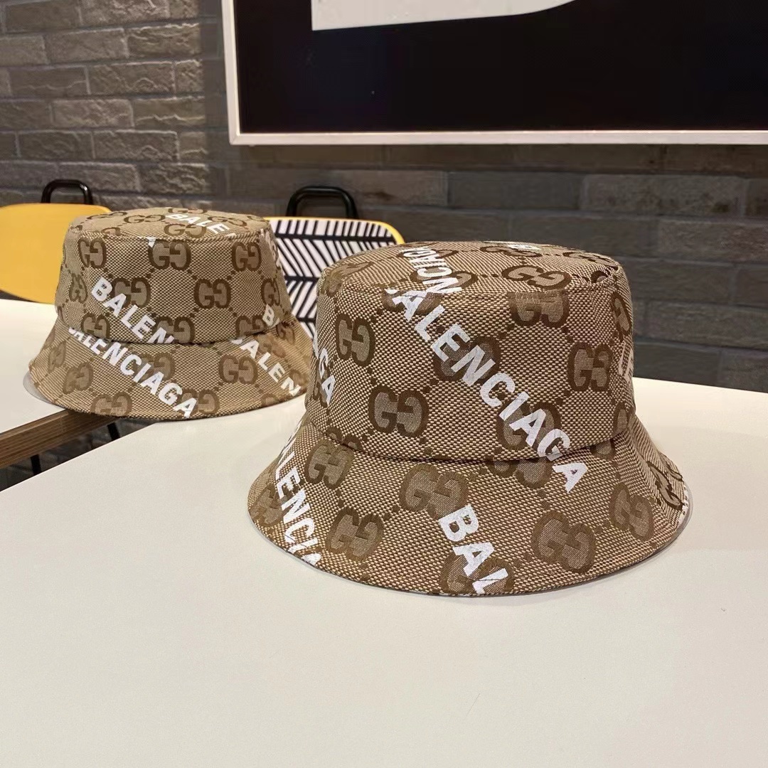 詳細な写真と価格については私に連絡してください。