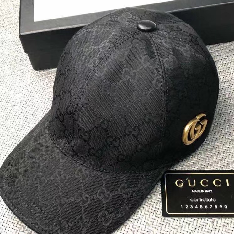 詳細な写真と価格については私に連絡してください。