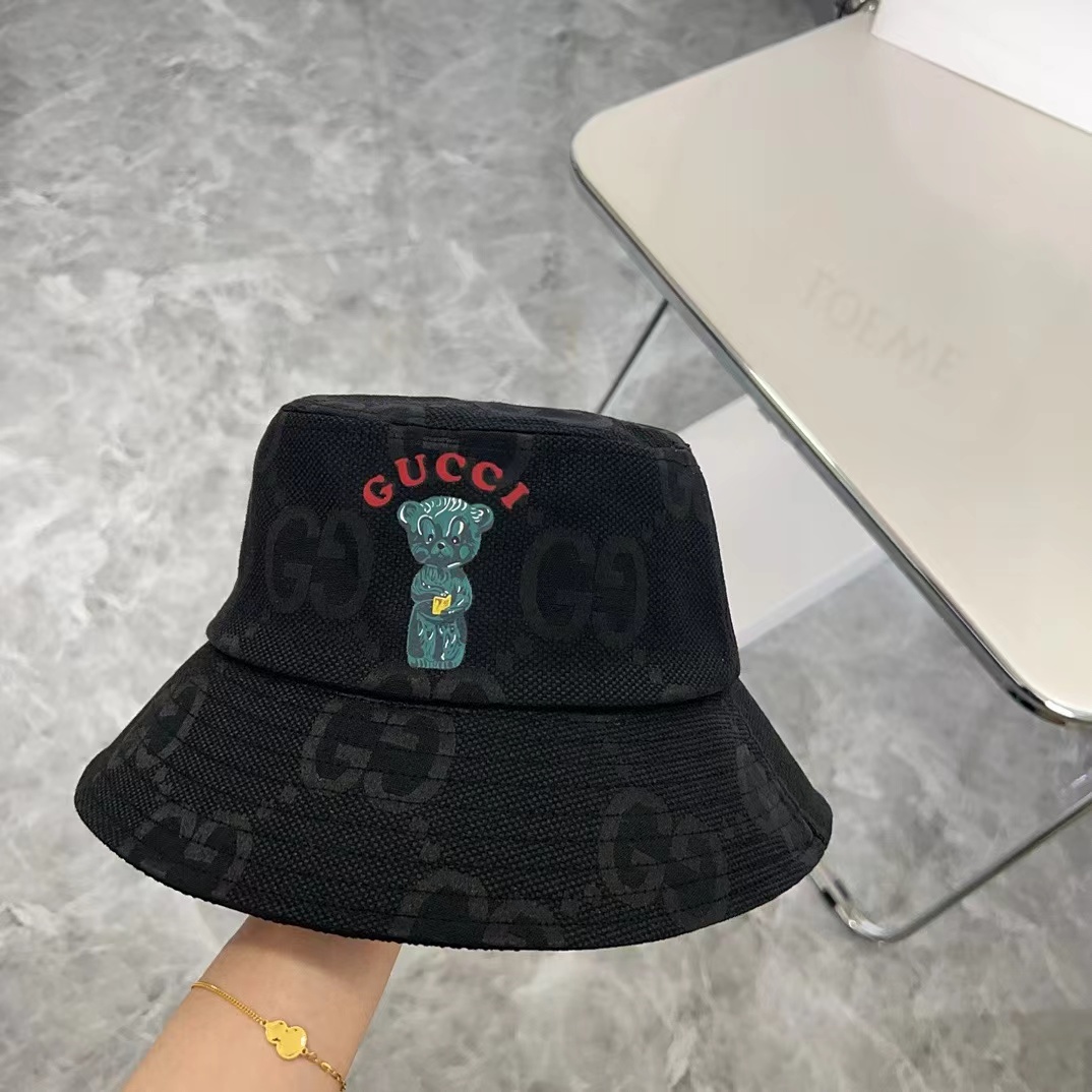 詳細な写真と価格については私に連絡してください。