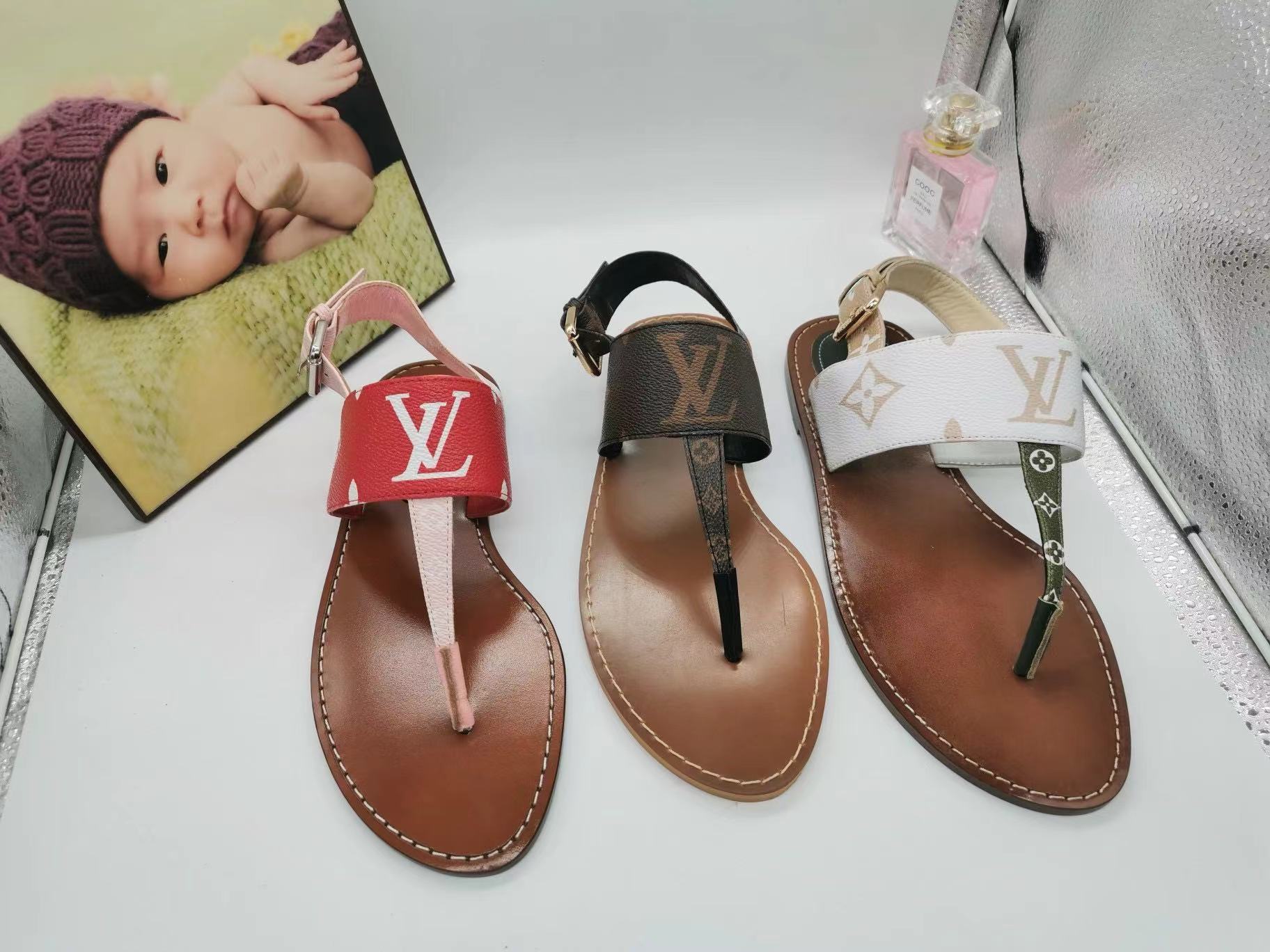 詳細な写真と価格については私に連絡してください。