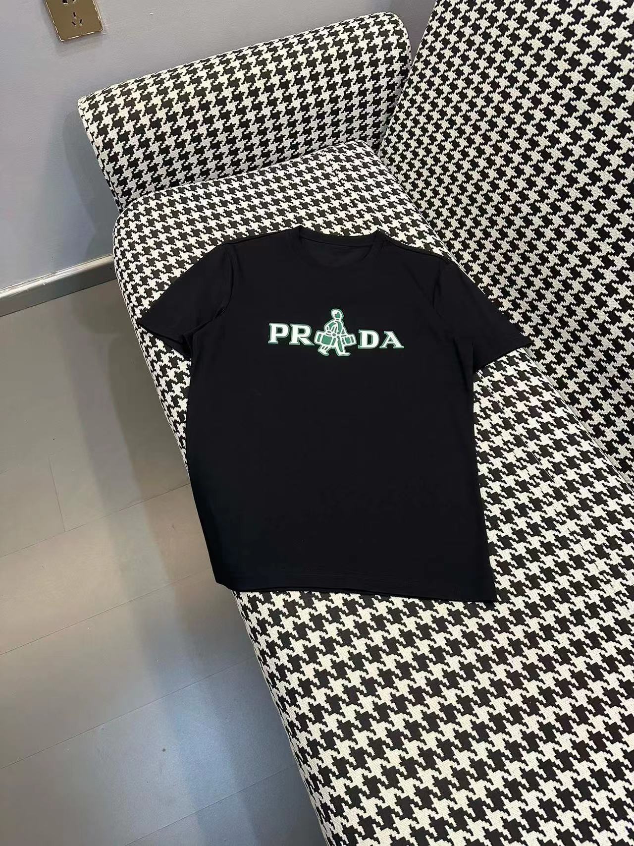 詳細な写真と価格については私に連絡してください。