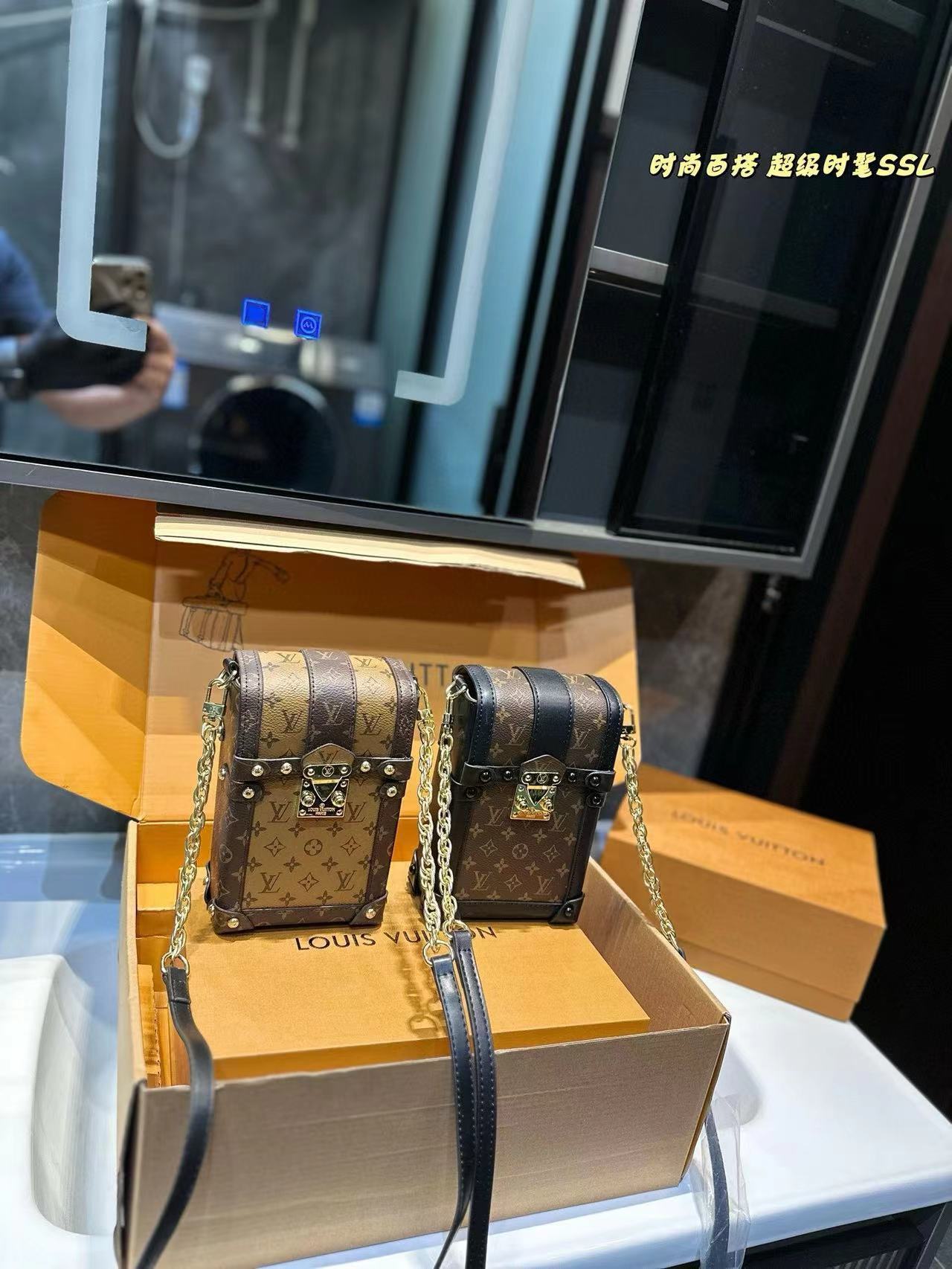 詳細な写真と価格については私に連絡してください