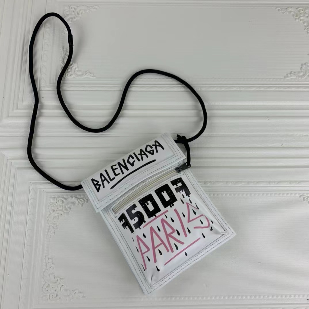 詳細な写真と価格については私に連絡してください