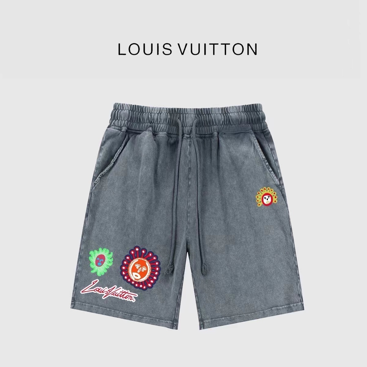 詳細な写真と価格については私に連絡してください。