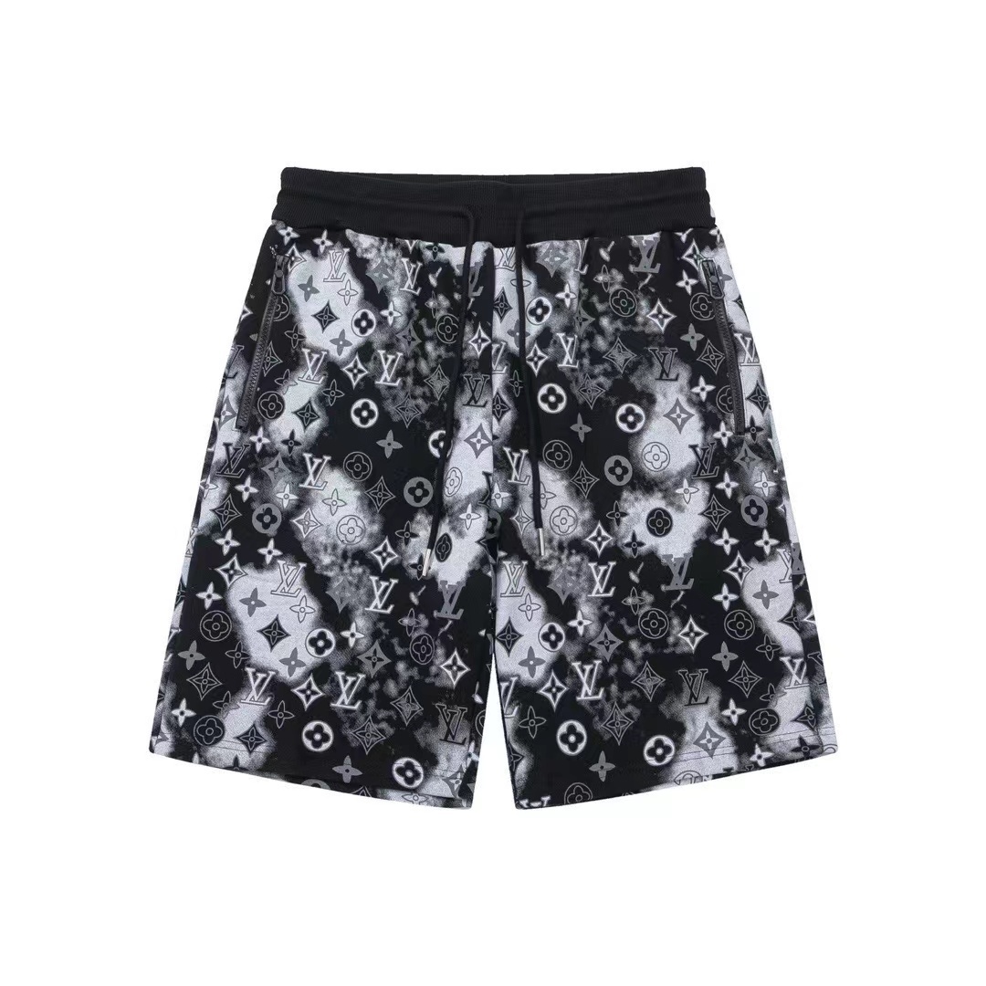 詳細な写真と価格については私に連絡してください。