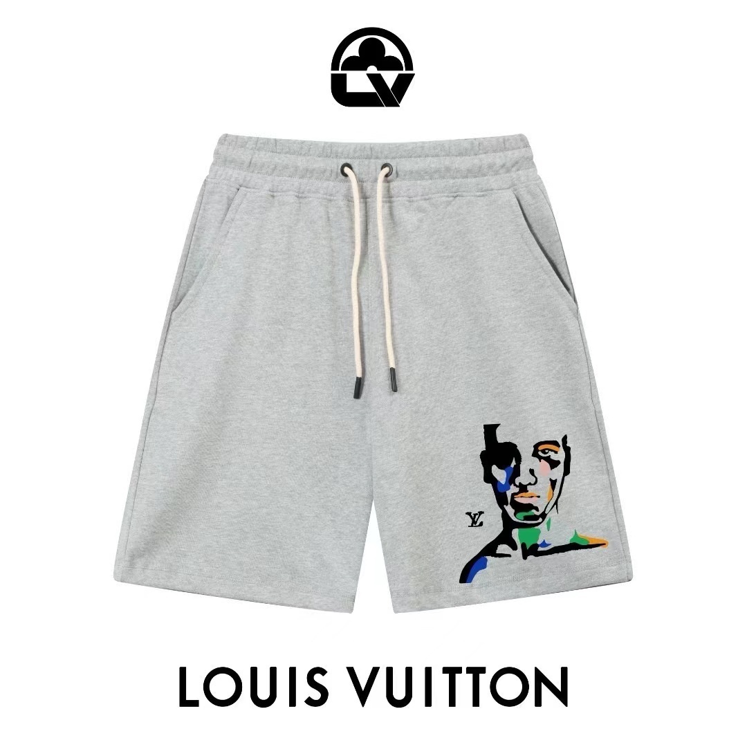 詳細な写真と価格については私に連絡してください。