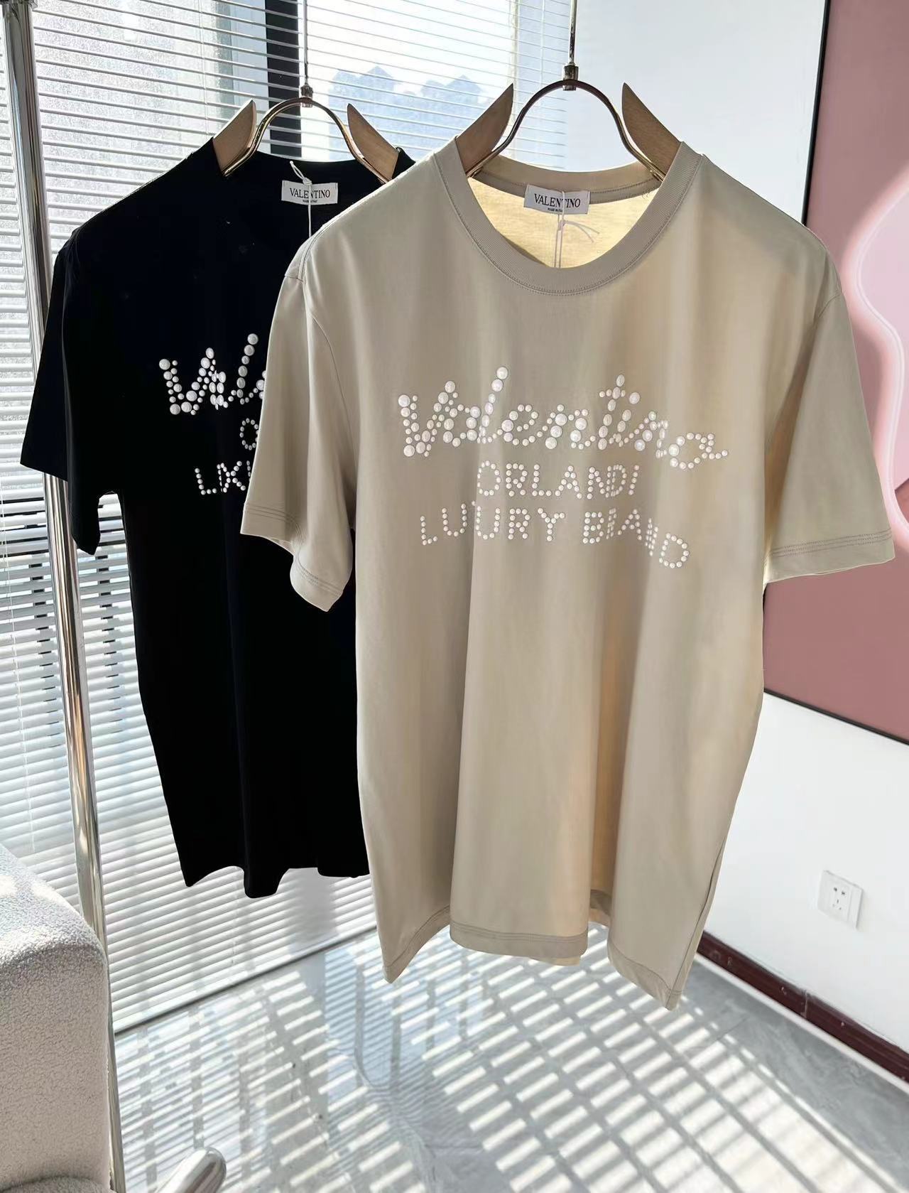 詳細な写真と価格については私に連絡してください。