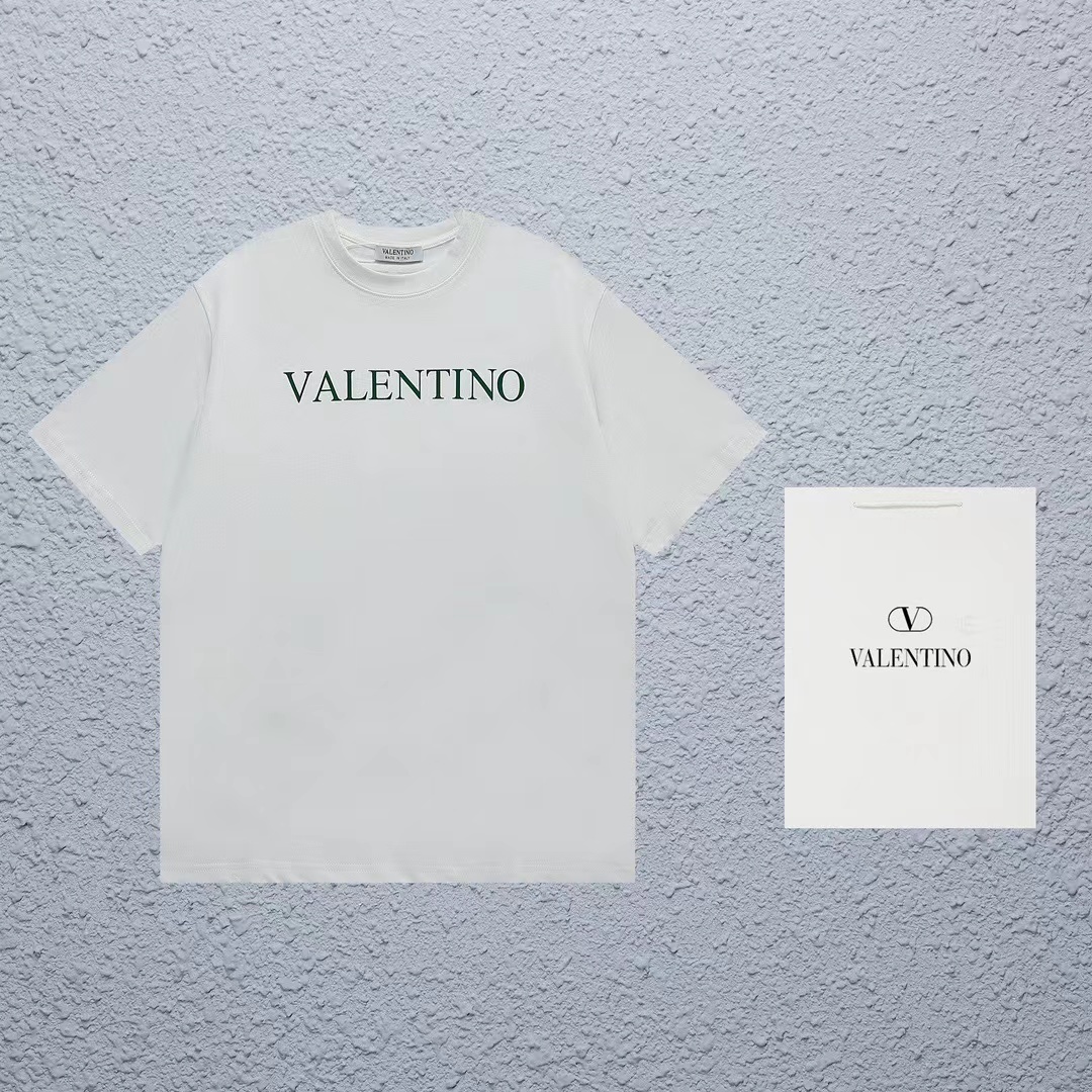 詳細な写真と価格については私に連絡してください。