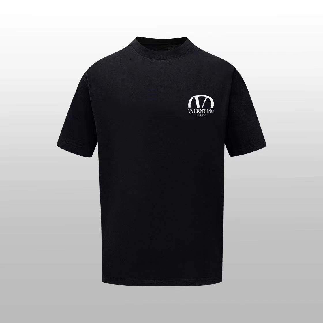 詳細な写真と価格については私に連絡してください。