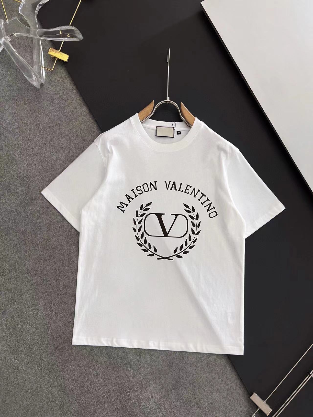 詳細な写真と価格については私に連絡してください。