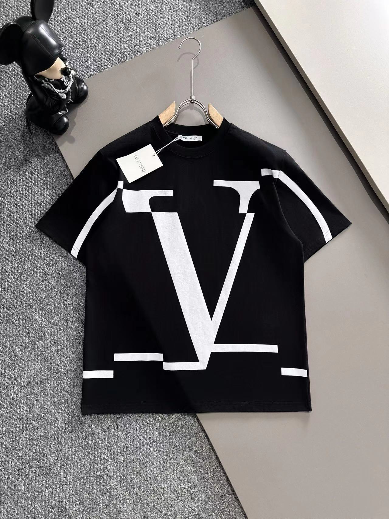 詳細な写真と価格については私に連絡してください。