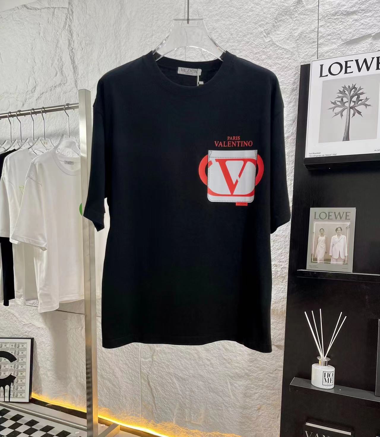 詳細な写真と価格については私に連絡してください。