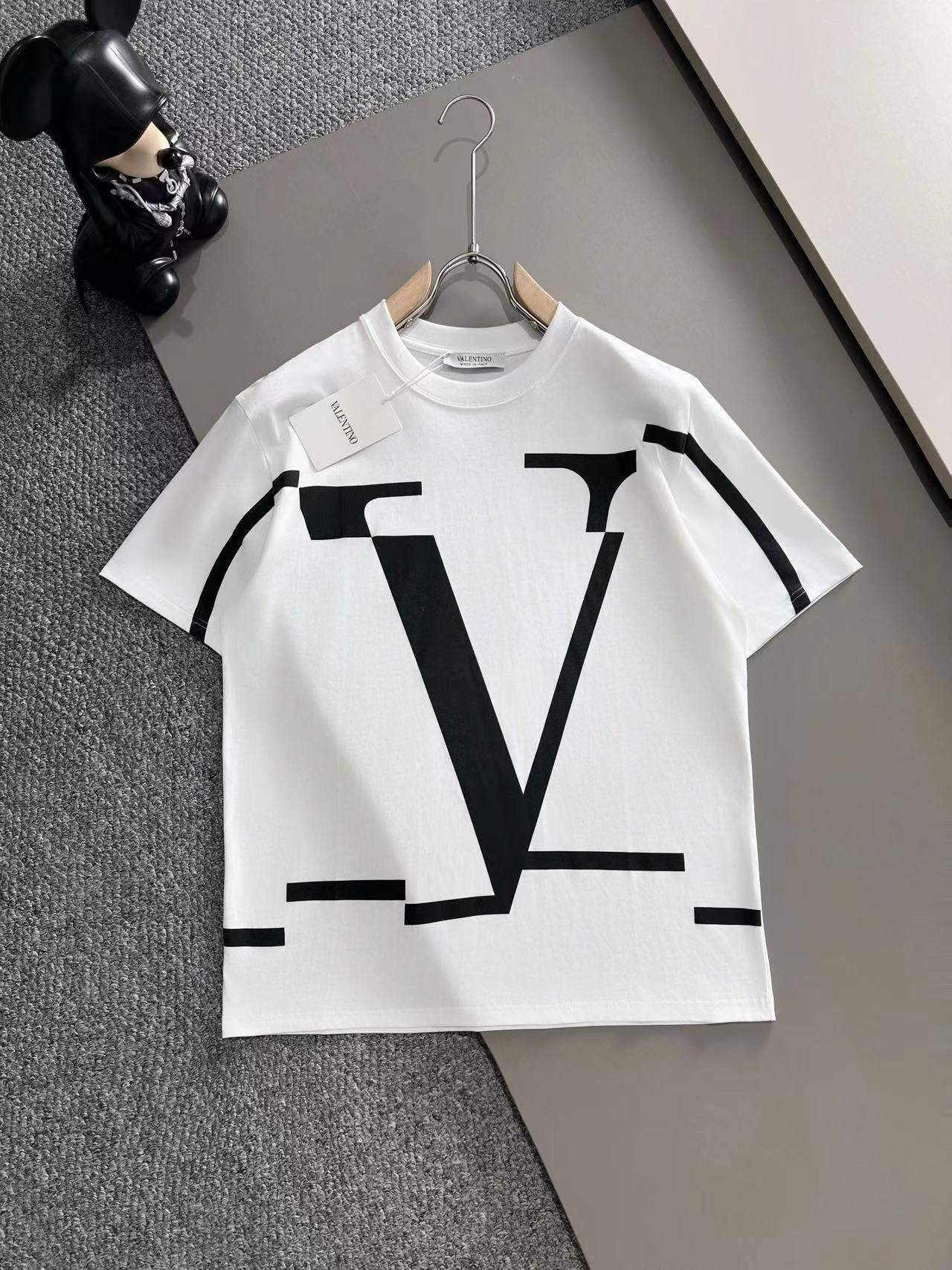 詳細な写真と価格については私に連絡してください。