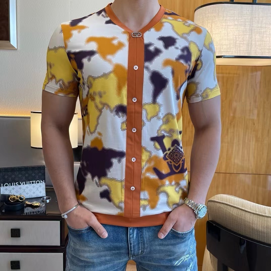 詳細な写真と価格については私に連絡してください。