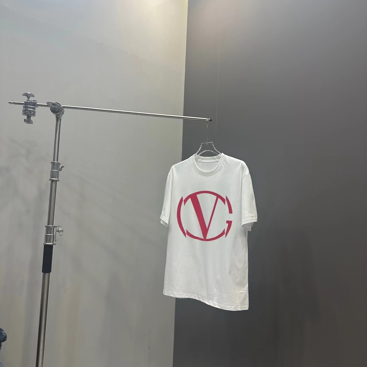 詳細な写真と価格については私に連絡してください。