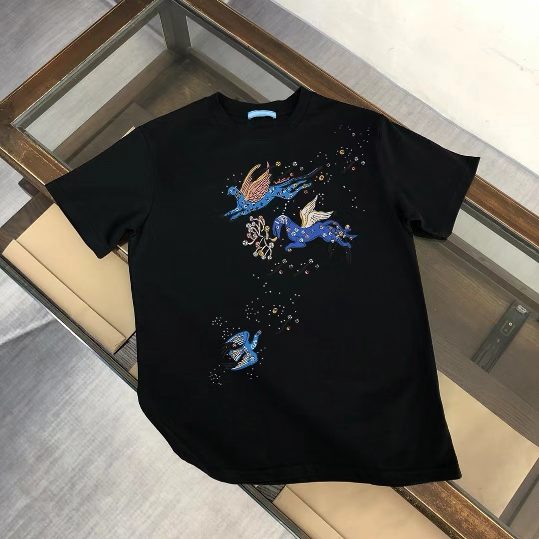 詳細な写真と価格については私に連絡してください。