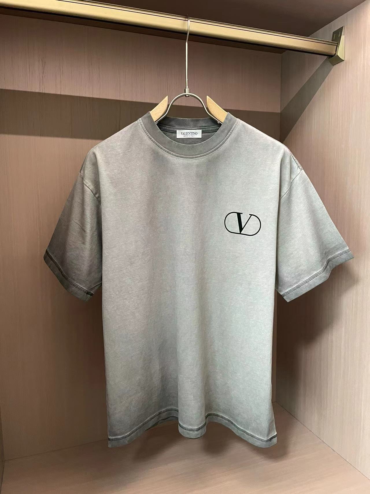 詳細な写真と価格については私に連絡してください。