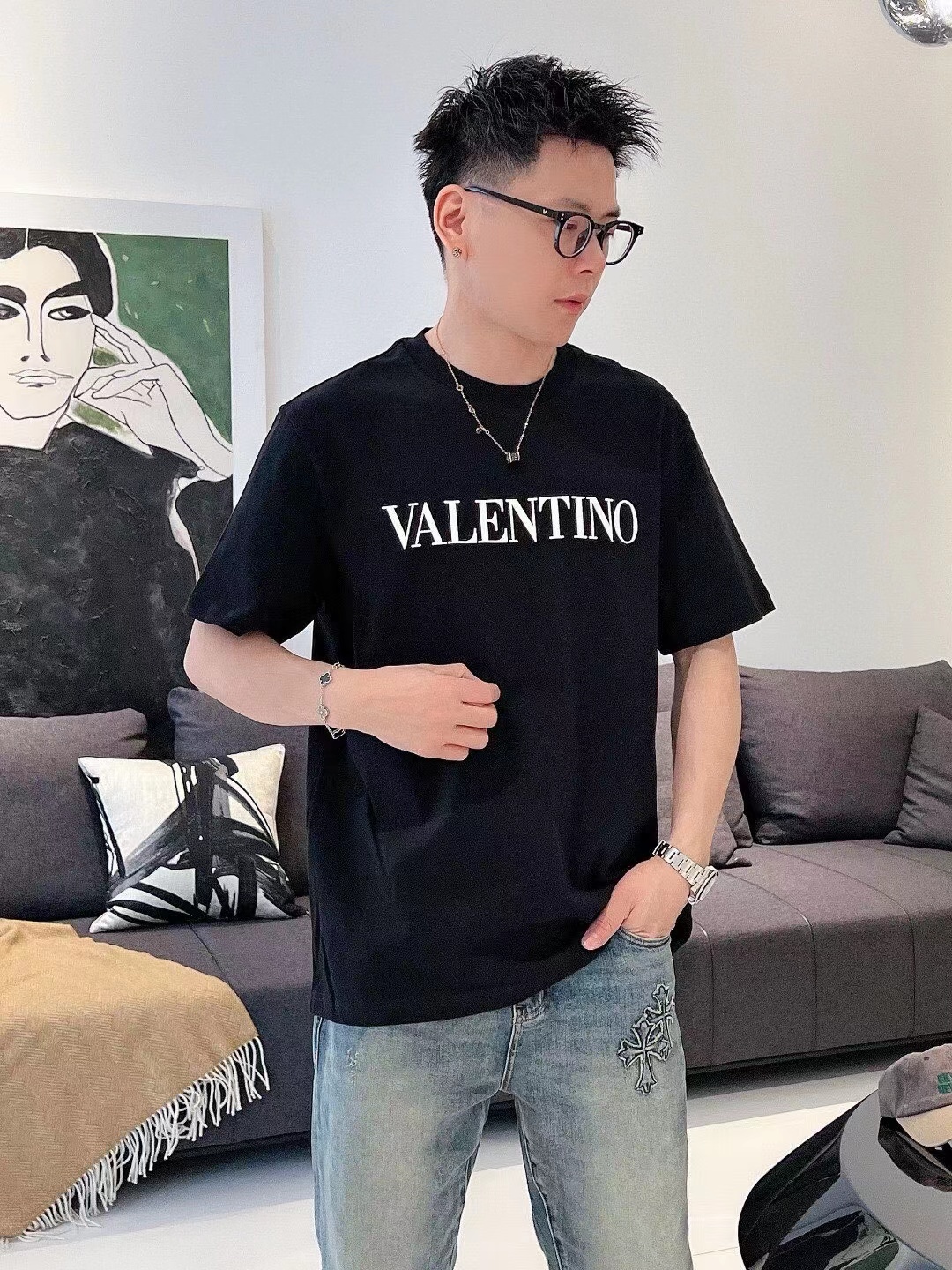 詳細な写真と価格については私に連絡してください。