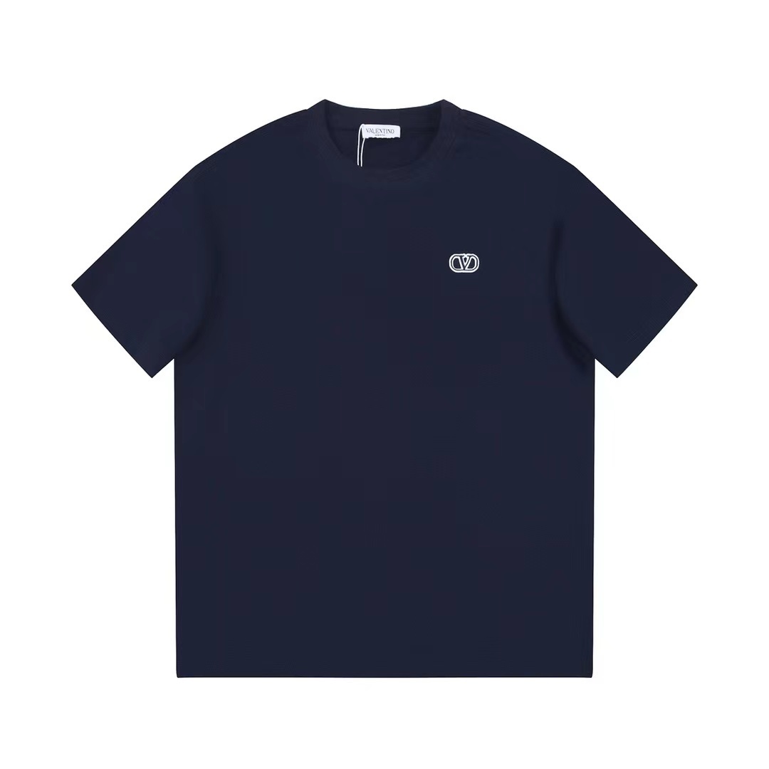 詳細な写真と価格については私に連絡してください。