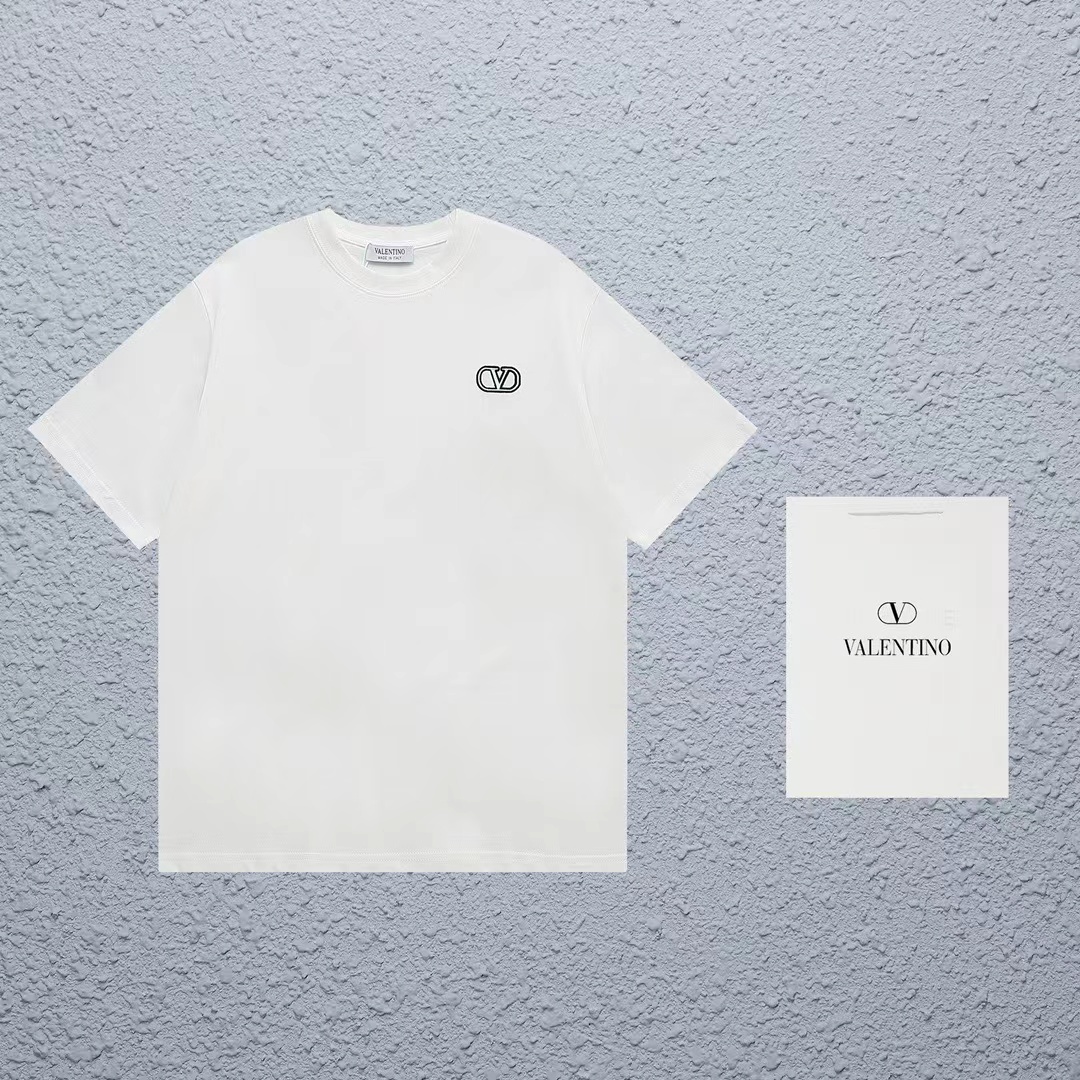 詳細な写真と価格については私に連絡してください。