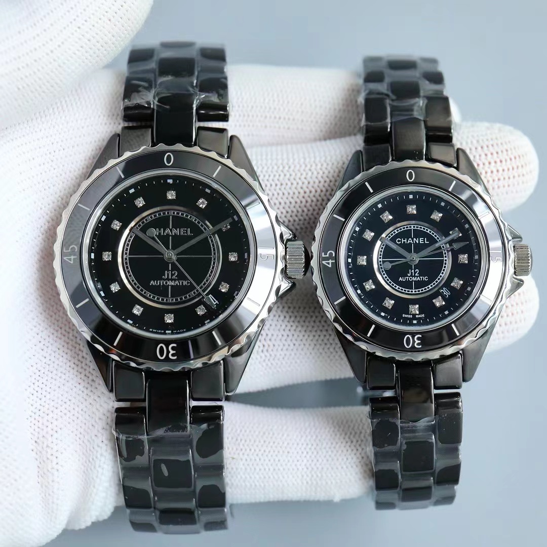 詳細な写真と価格については私に連絡してください。