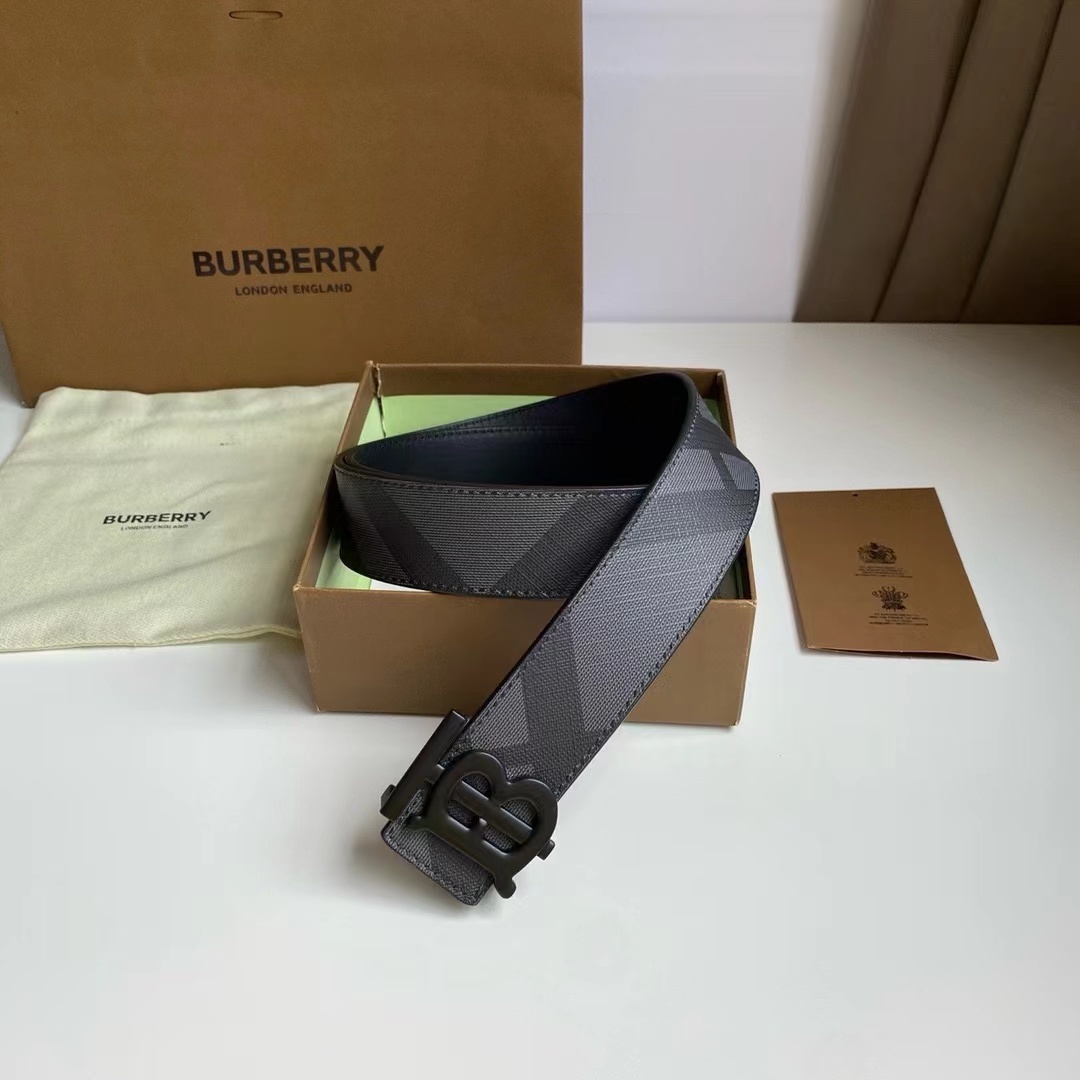 詳細な写真と価格については私に連絡してください。