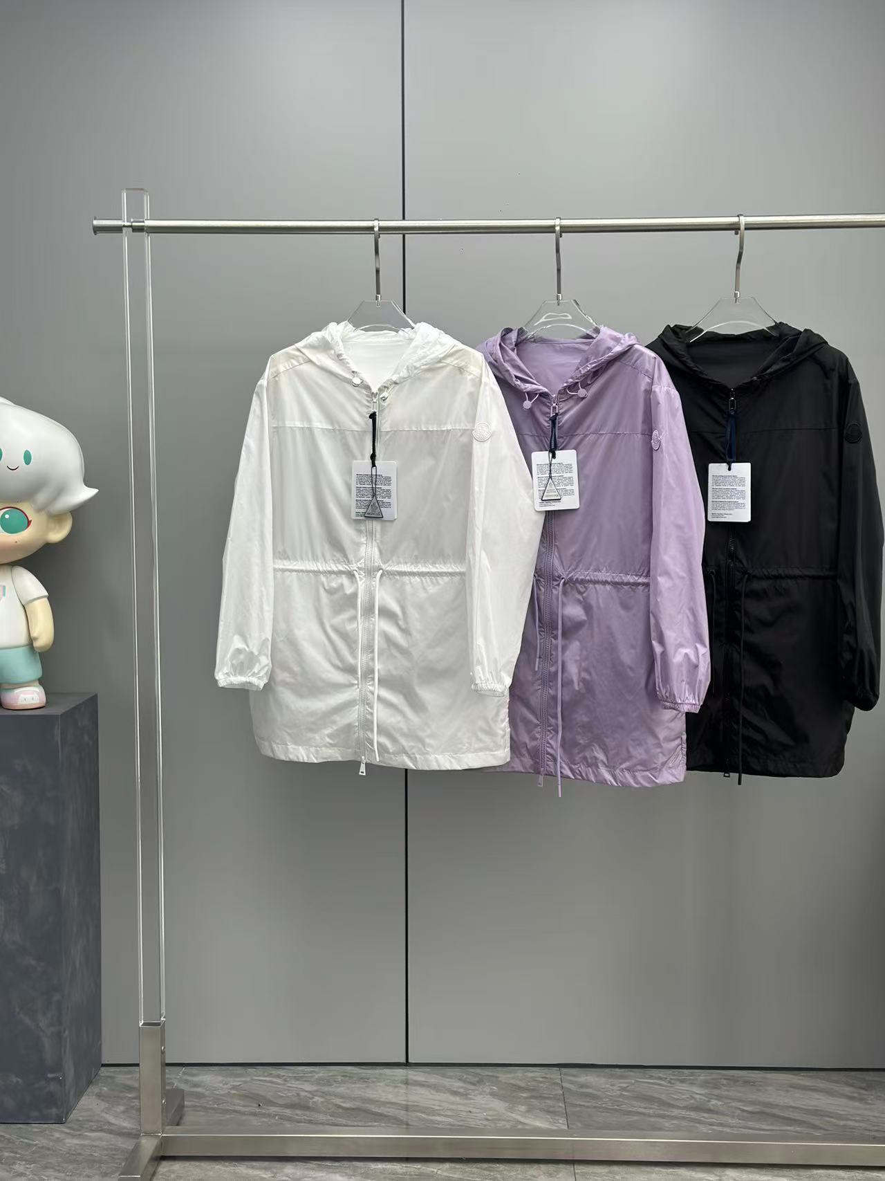 詳細な写真と価格については私に連絡してください。