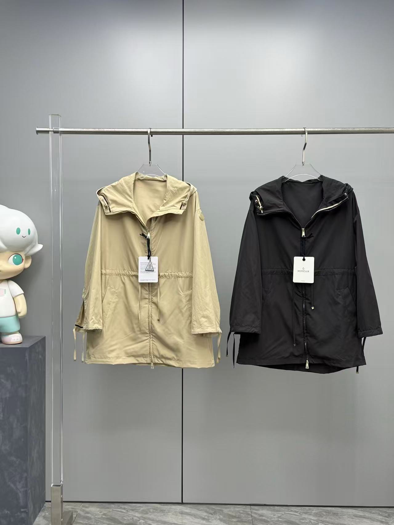 詳細な写真と価格については私に連絡してください。