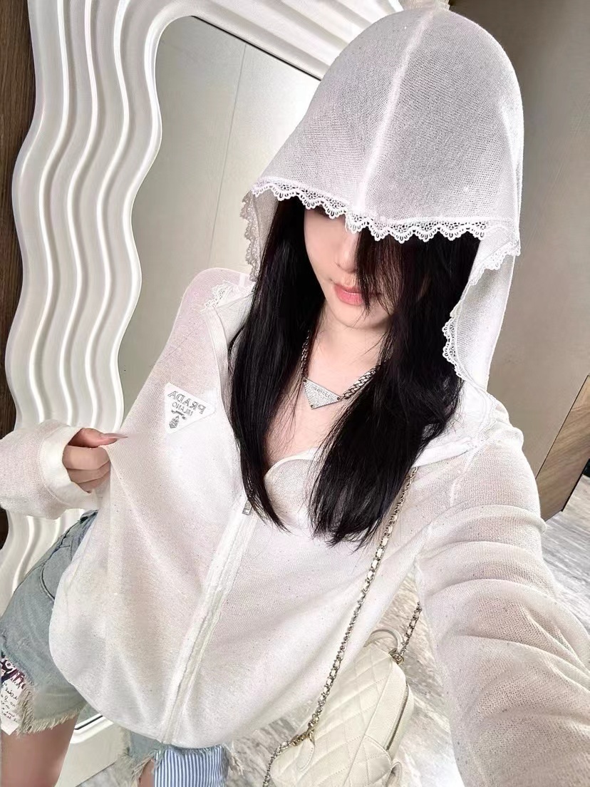 詳細な写真と価格については私に連絡してください。