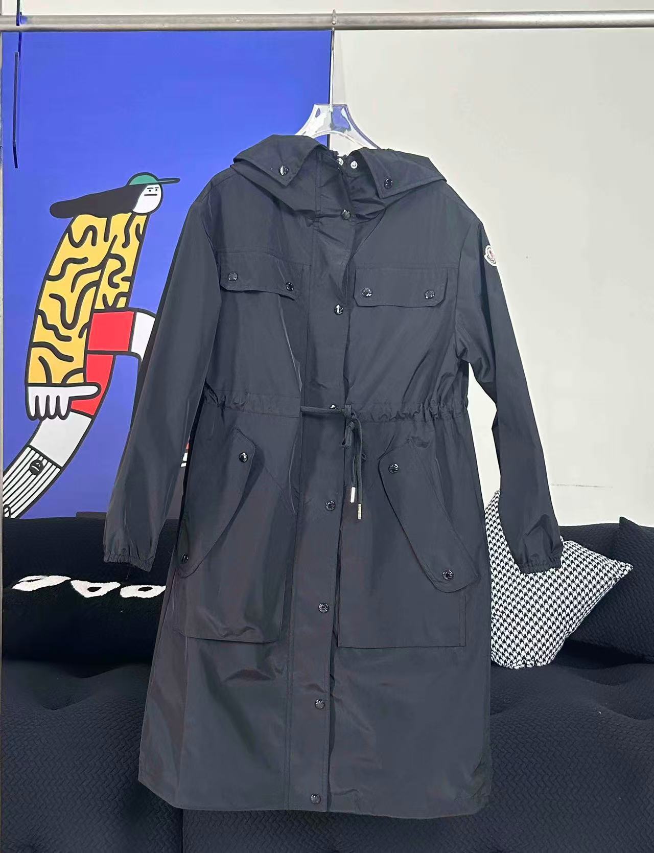 詳細な写真と価格については私に連絡してください。