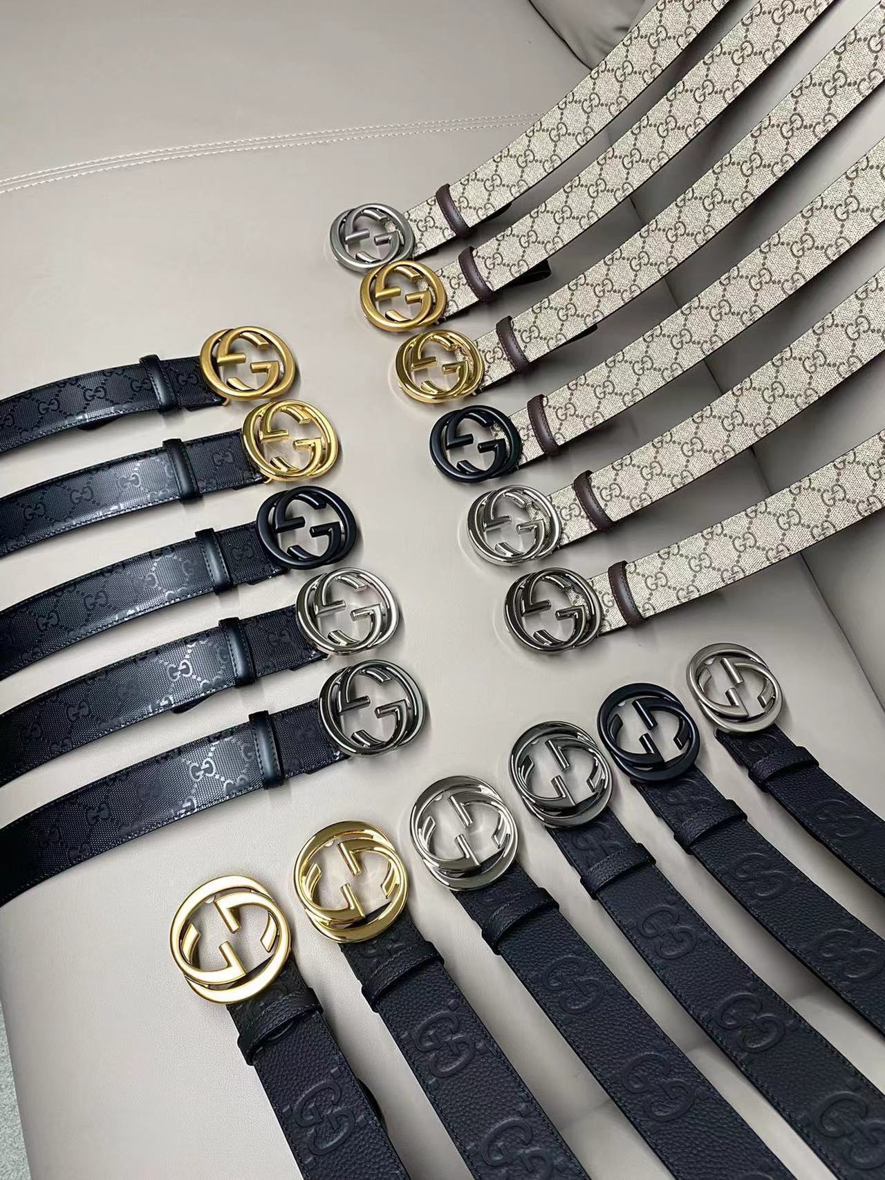 詳細な写真と価格については私に連絡してください。